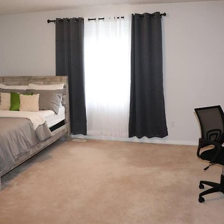 Entire 4 Bed Room Detached Residential Home Ajax Dış mekan fotoğraf