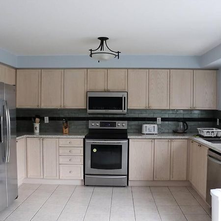 Entire 4 Bed Room Detached Residential Home Ajax Dış mekan fotoğraf