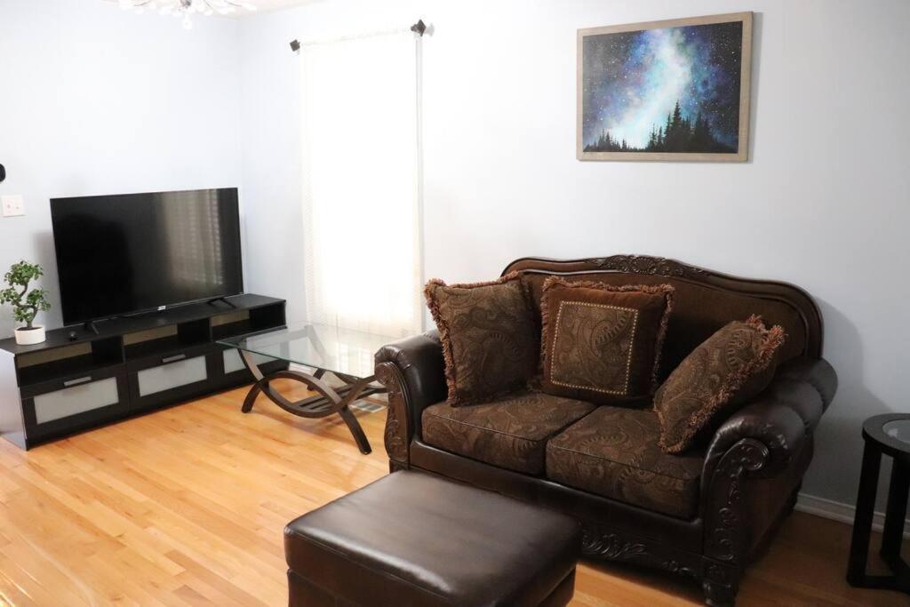 Entire 4 Bed Room Detached Residential Home Ajax Dış mekan fotoğraf